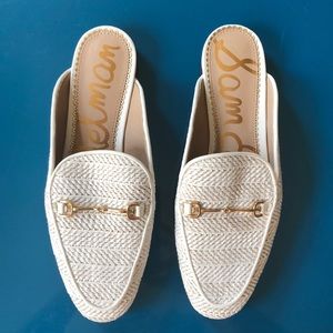 NWOT Sam Edelman White Woven Mules